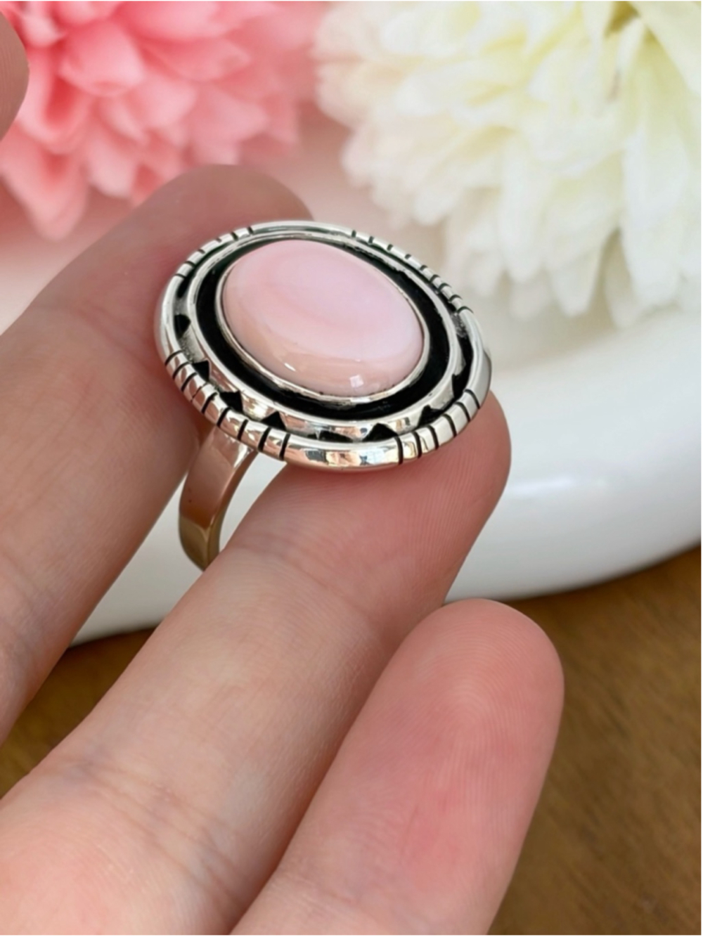 Sterling Silver 925 Pink Conch Ring Size 9 3/4 9.75 Chunky Southwest Aztec